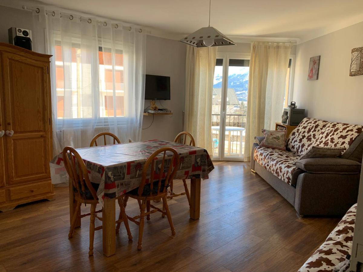 Appartement Le Trebens Font-Romeu-Odeillo-Via Exterior foto