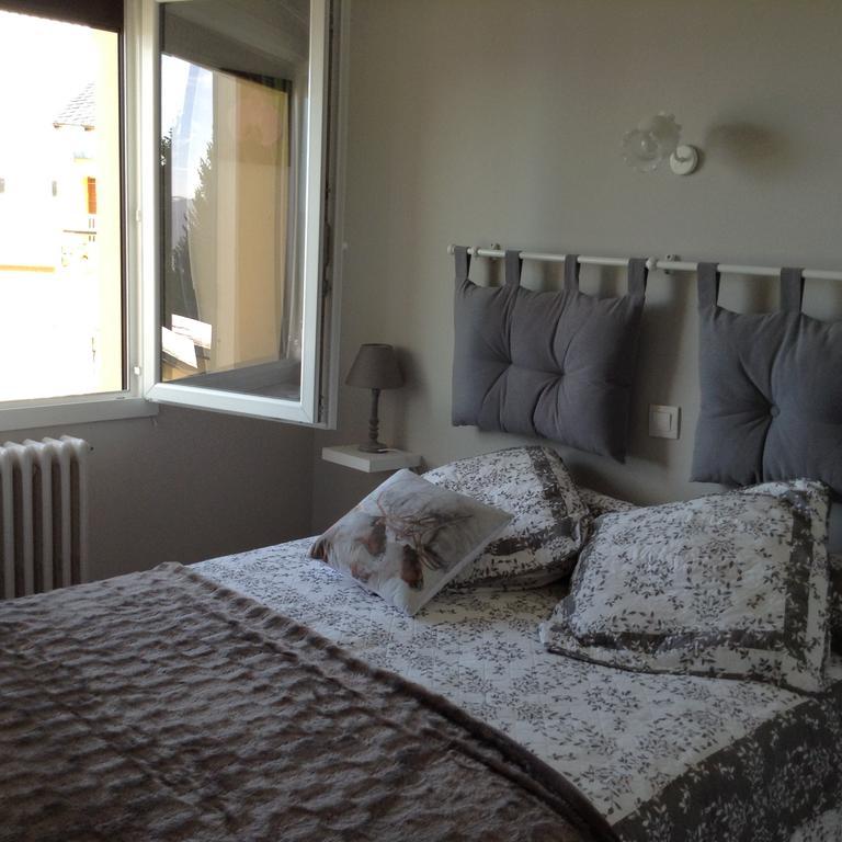 Appartement Le Trebens Font-Romeu-Odeillo-Via Exterior foto