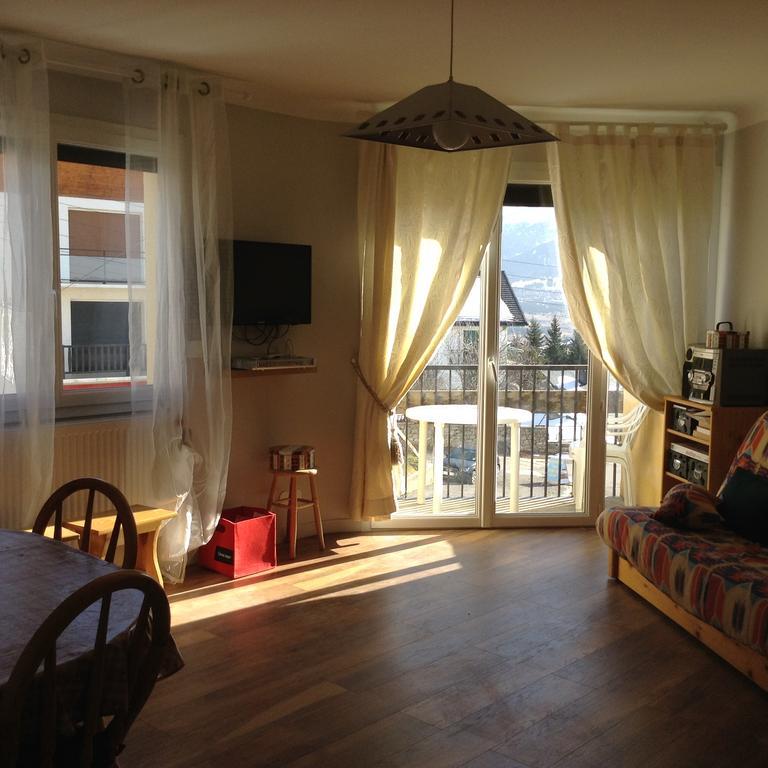 Appartement Le Trebens Font-Romeu-Odeillo-Via Exterior foto